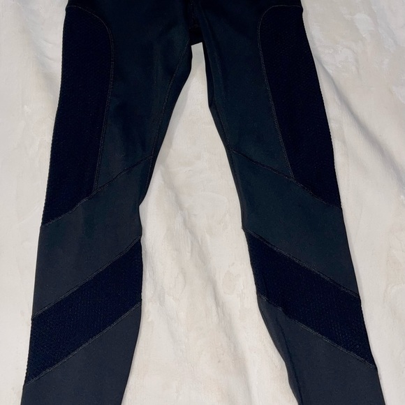 NWT Nike Luxe Pocket Tights Last Chance!  Make Offers! - Picture 7 of 14